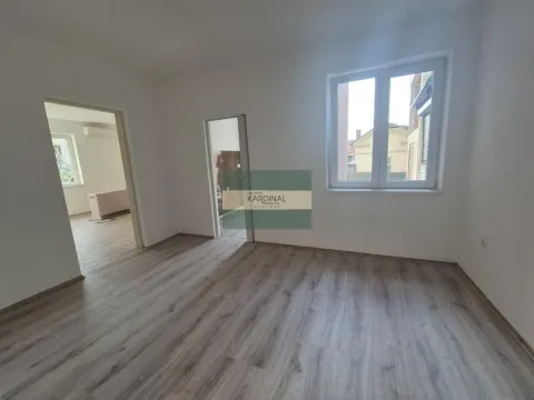Prodaja, jednosoban stan, 54m², Centar, Jagodina - image 5