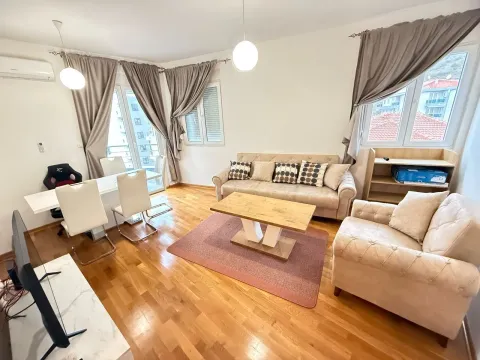 Sale, two bedroom apartment, 58m², Bečići, Budva - image 13