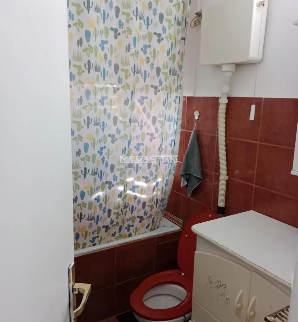 Prodaja, četvorosoban stan, 86m², Obrenovac, Beograd