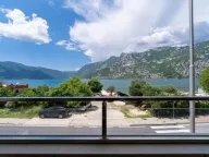 Sale, studio apartment, 33m², Risan, Kotor - image 1
