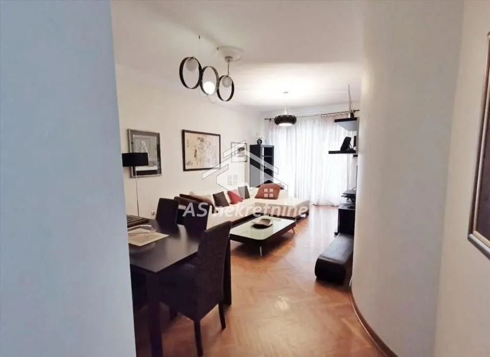 Rent, two bedroom apartment, 67m², Stari Grad, Beograd