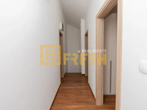 Izdavanje, četvorosoban stan, 127m², Master Kvart, Podgorica - image 16