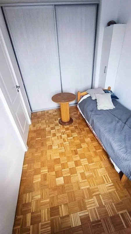 Izdavanje, dvosoban stan, 43m², Banovo Brdo, Beograd