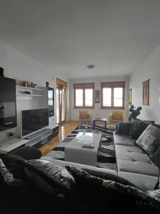 Rent, three bedroom apartment, 96m², Preko Morače, Podgorica