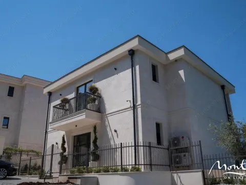 Sale, house, 650m², Reževići, Budva - image 20