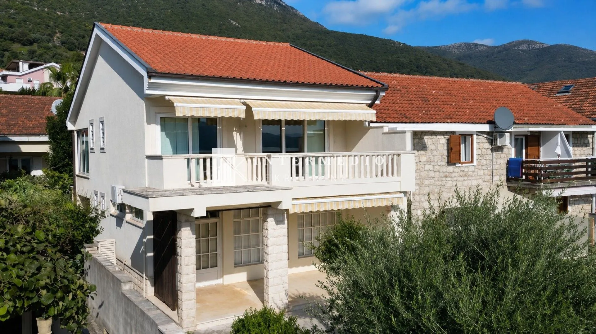 Prodaja, kuća, 169m², Đenovići, Herceg Novi