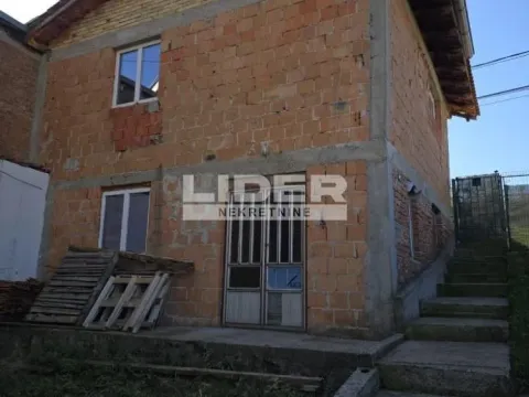 Prodaja, kuća, 247m², Voždovac Sve Podlokacije, Beograd - image 15