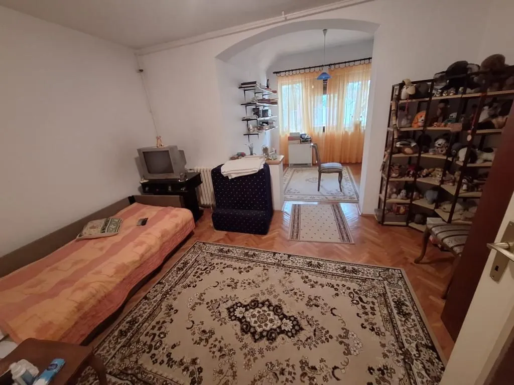Prodaja, četvorosoban stan, 97m², Centar Sve Podlokacije, Beograd