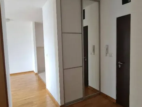 Rent, two bedroom apartment, 68m², City Kvart, Podgorica - image 3