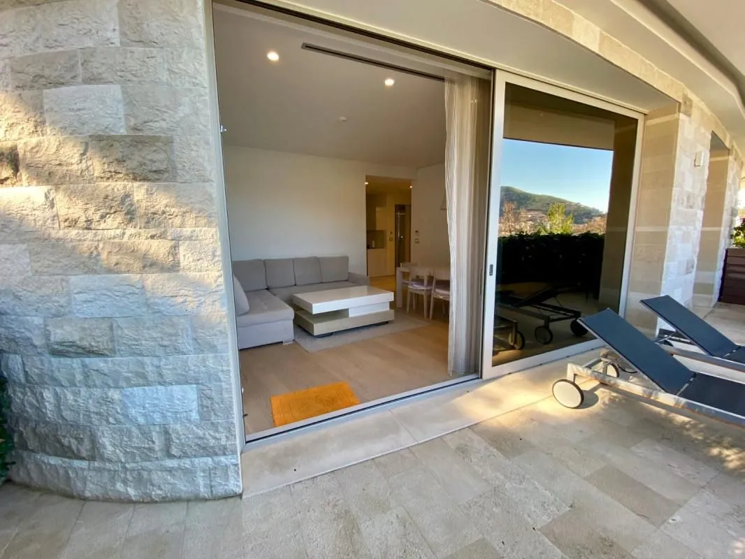 Sale, two bedroom apartment, 107m², Budva, Crna Gora