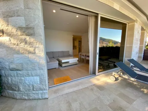 Prodaja, dvosoban stan, 107m², Budva, Crna Gora - image 4