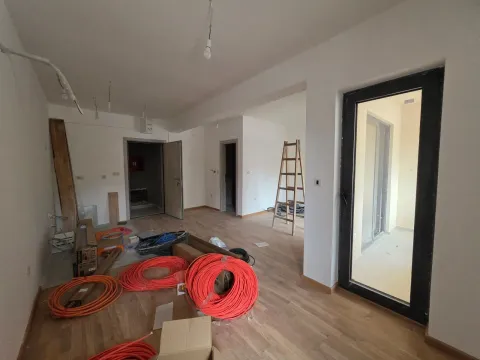 Prodaja, jednosoban stan, 35m², Budva, Crna Gora - image 16