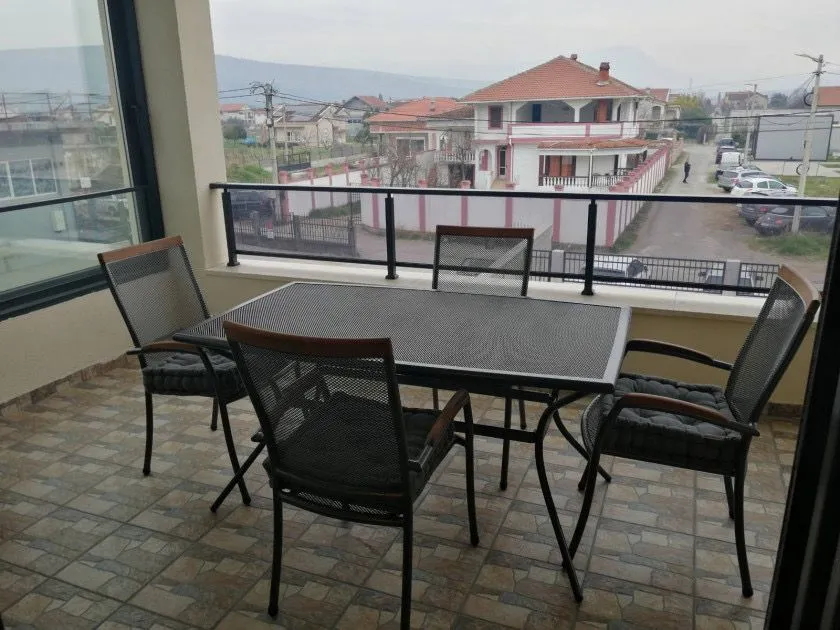 Rent, apartment, 180m², Gornja Gorica, Podgorica