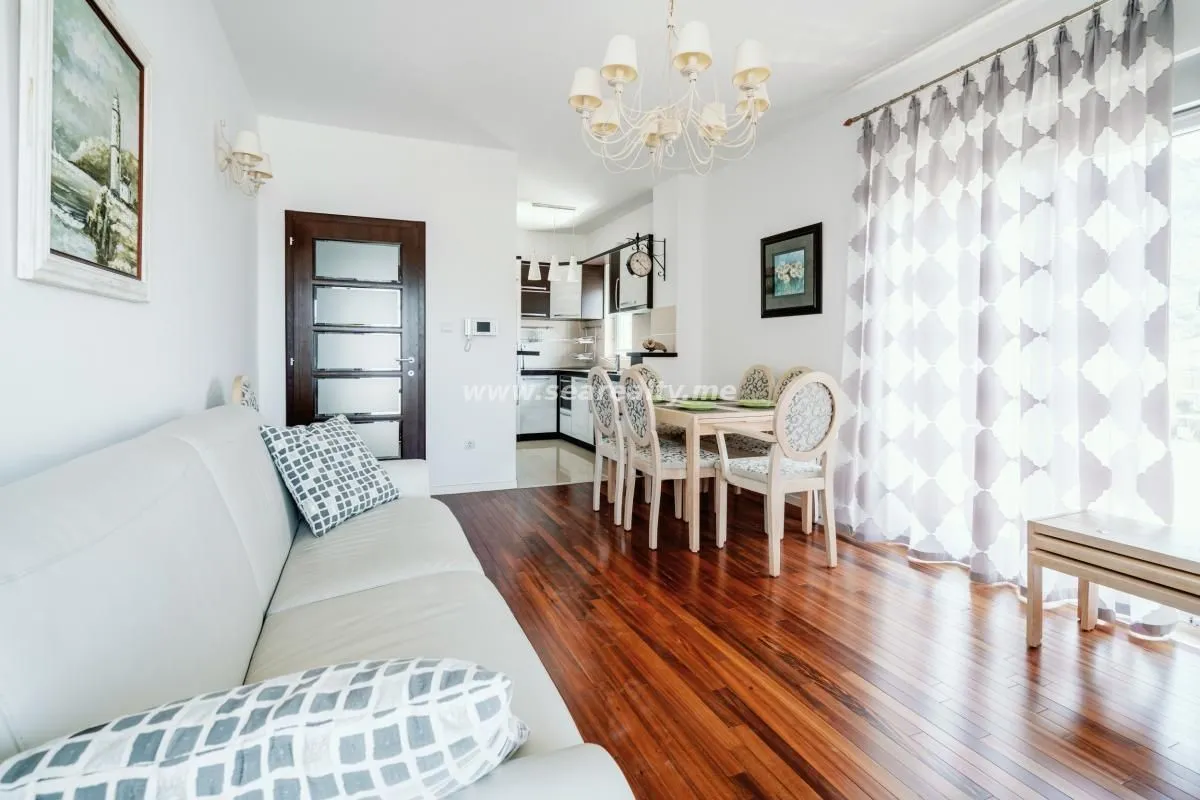 Sale, two bedroom apartment, 76m², Budva, Crna Gora