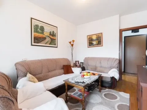 Prodaja, dvosoban stan, 53m², City Kvart, Podgorica - image 8