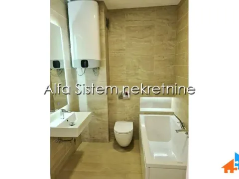 Rent, four bedroom apartment, 160m², Savski Venac, Beograd - image 16