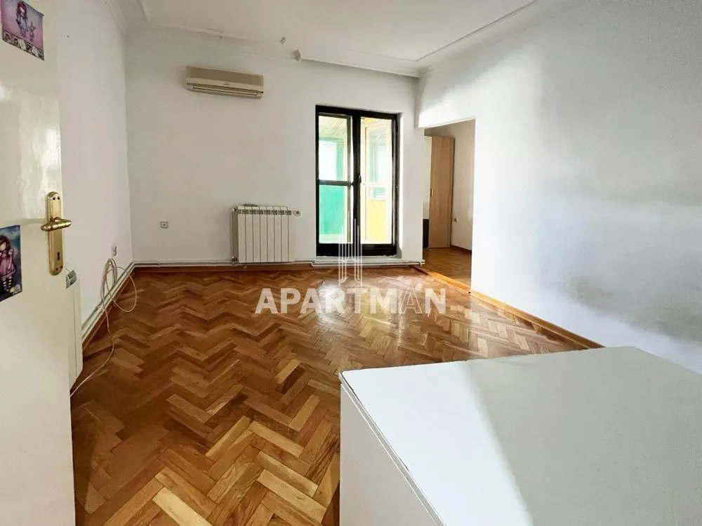 Prodaja, dvosoban stan, 71m², Vukov Spomenik, Zvezdara Sve Podlokacije