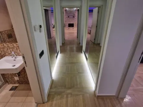 Izdavanje, trosoban stan, 148m², Dedinje Sve Podlokacije, Beograd - image 8