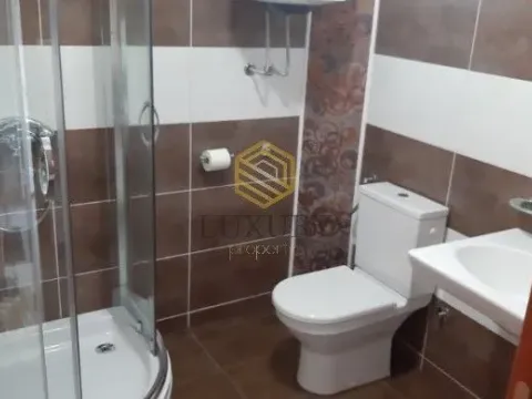 Izdavanje, kuća, 200m², Konik, Podgorica - image 4