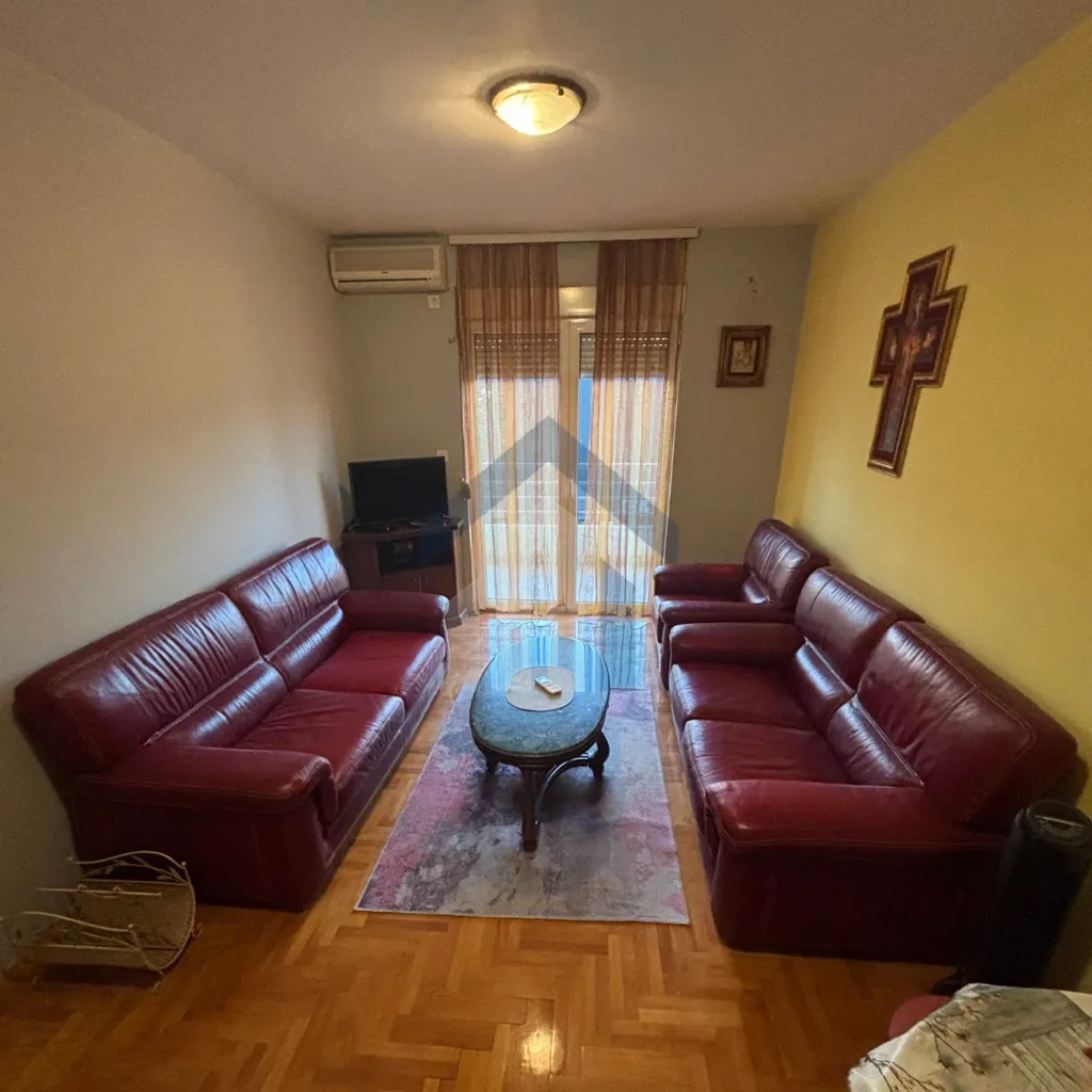 Rent, one bedroom apartment, 47m², Stari Aerodrom, Podgorica