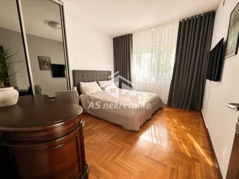 Izdavanje, dvosoban stan, 73m², Novi Beograd Blok 22, Novi Beograd Sve Podlokacije - image 6