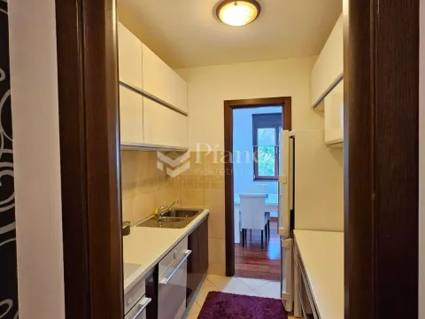 Rent, two bedroom apartment, 72m², Gorica C, Podgorica - image 5