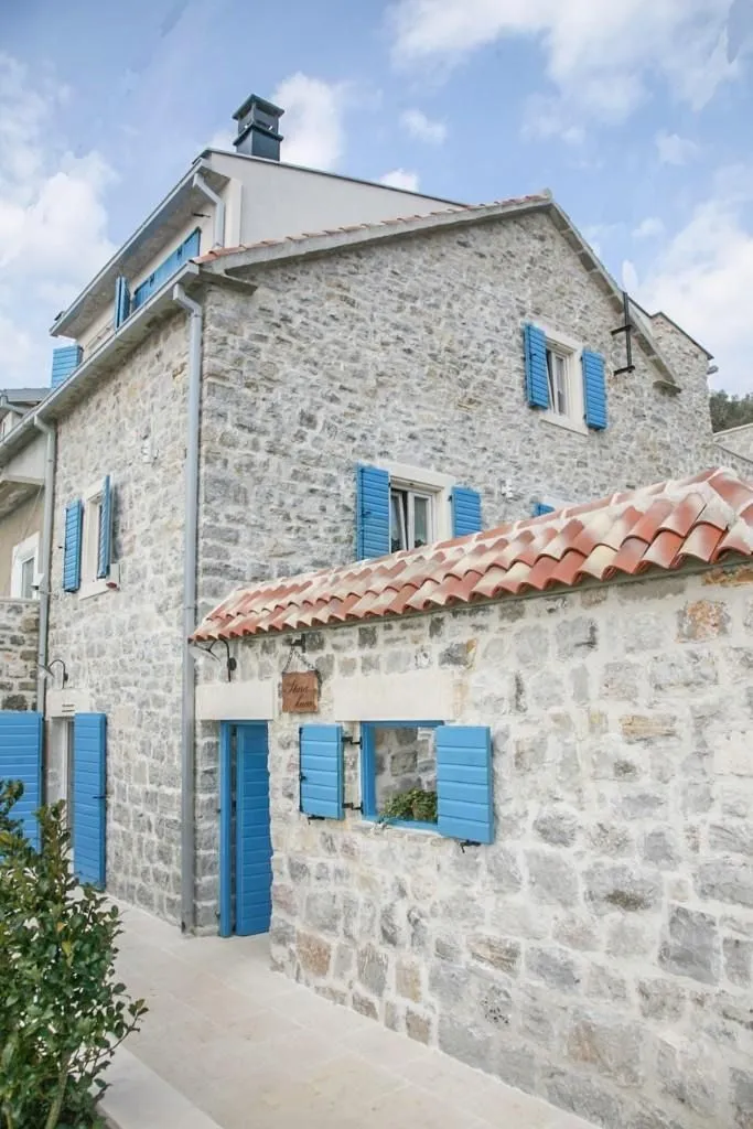 Prodaja, kuća, 125m², Opatovo, Tivat
