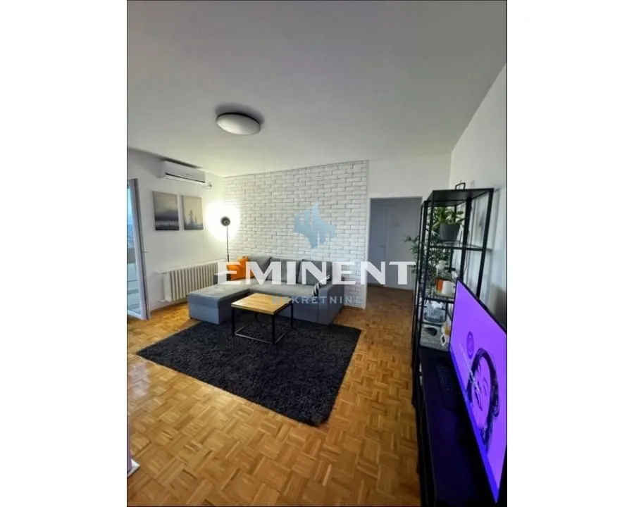 Rent, three bedroom apartment, 60m², Savski Venac, Beograd