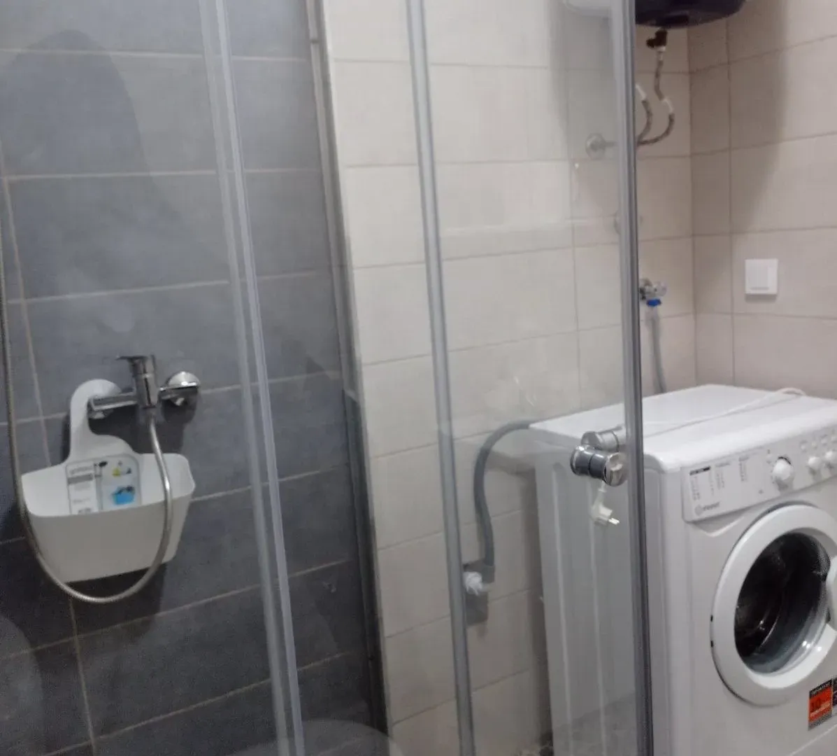 Izdavanje, jednosoban stan, 50m², Tripovići, Tivat