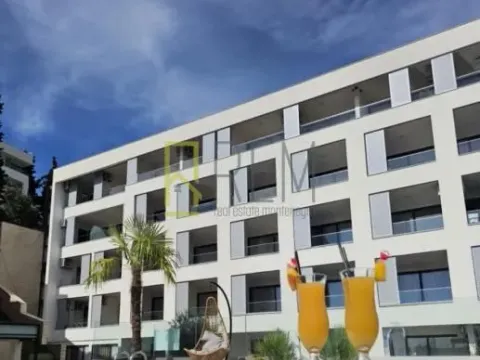 Sale, one bedroom apartment, 93m², Ulcinj, Crna Gora - image 2