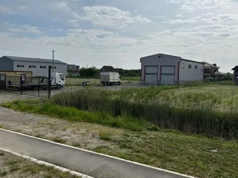 Izdavanje, poslovni prostor, 1400m², Čukarica, Beograd - image 3