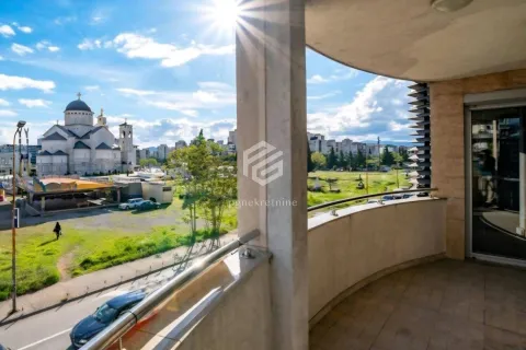 View from the balcony towards the temple and the surrounding city. - image 2