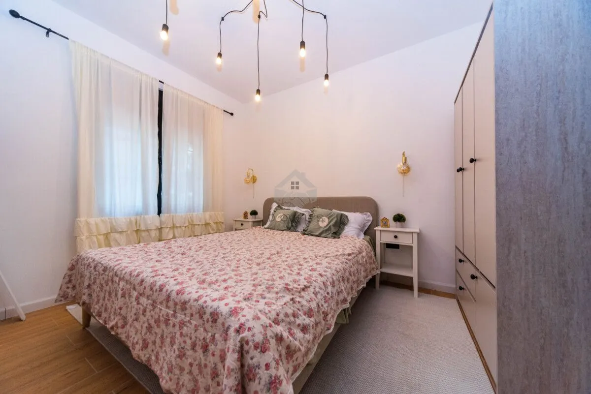 Izdavanje, jednosoban stan, 45m², Preko Morače, Podgorica