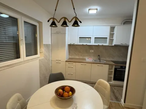 Rent, two bedroom apartment, 66m², Ljubović, Podgorica - image 3
