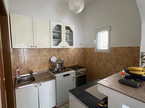 Rent, one bedroom apartment, 45m², Rozino, Budva - image 3