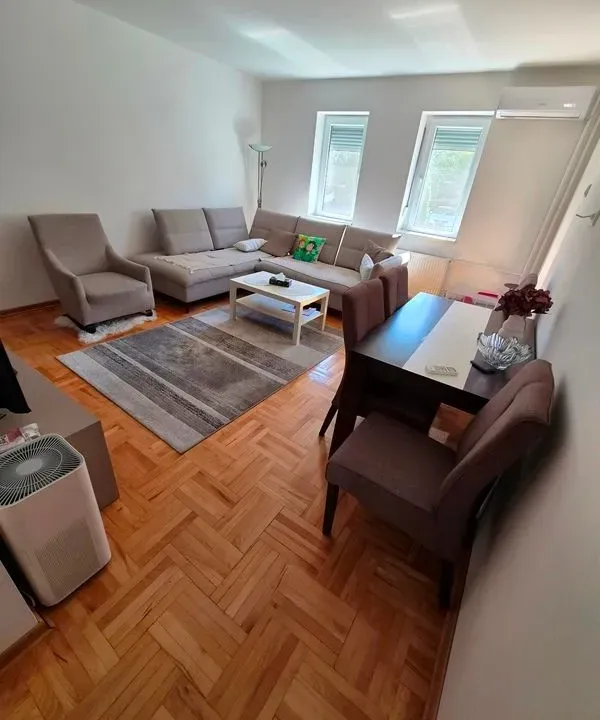 Prodaja, trosoban stan, 60m², Palilula Sve Podlokacije, Beograd