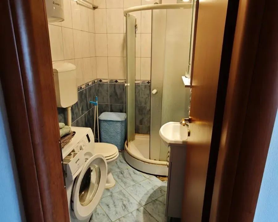 Rent, one bedroom apartment, 40m², Pobrežje, Podgorica
