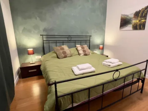 Izdavanje, dvosoban stan, 55m², Muo, Kotor - image 7