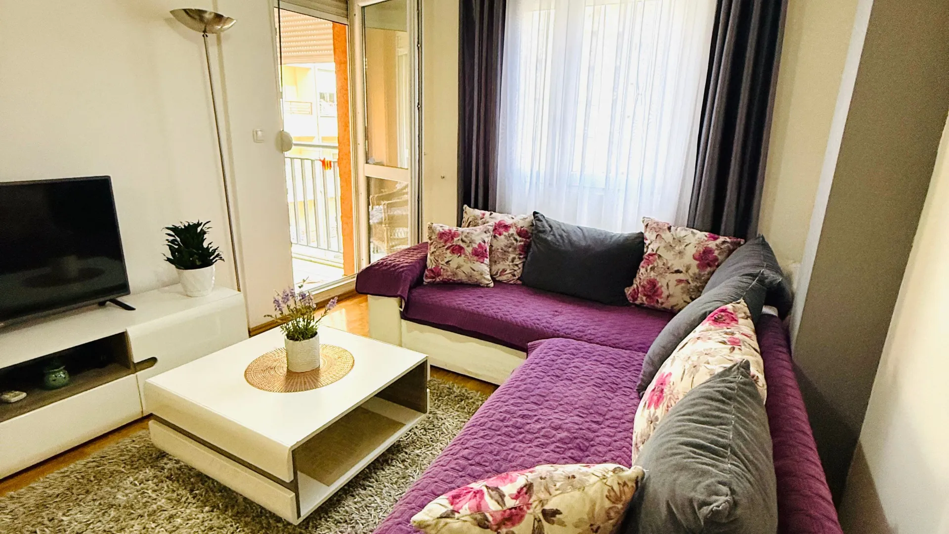 Rent, one bedroom apartment, 42m², Ljubović, Podgorica
