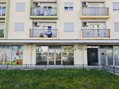 Izdavanje, poslovni prostor, 50m², Zabjelo, Podgorica - image 3