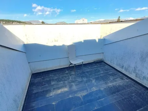 Prodaja, dvosoban stan, 80m², Preko Morače, Podgorica - image 11