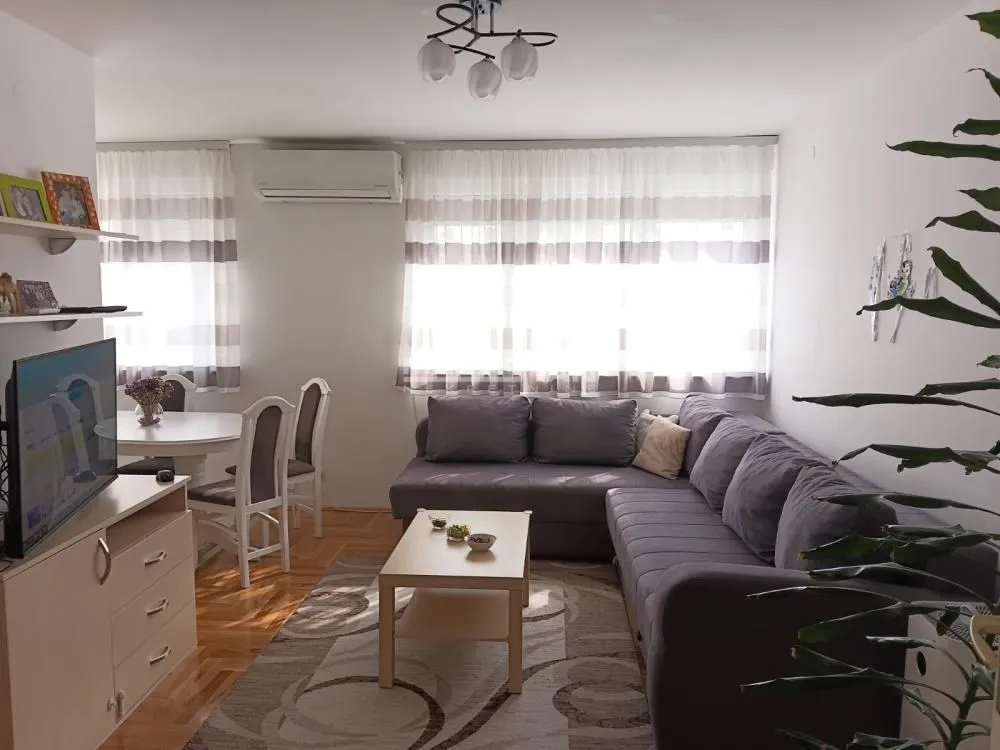 Prodaja, trosoban stan, 65m², Palilula Sve Podlokacije, Beograd