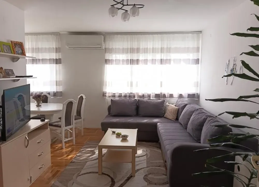 Prodaja, trosoban stan, 65m², Palilula Sve Podlokacije, Beograd