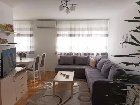 Stan in Palilula Sve Podlokacije