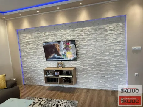 Prodaja, četvorosoban stan, 76m², Lipov gaj, Novi Sad Sve Podlokacije - image 5