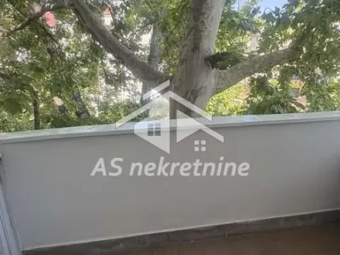 Rent, three bedroom apartment, 80m², Vračar Hram, Vračar Sve Podlokacije - image 10