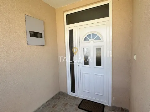 Izdavanje, kuća, 100m², Cijevna, Podgorica - image 3