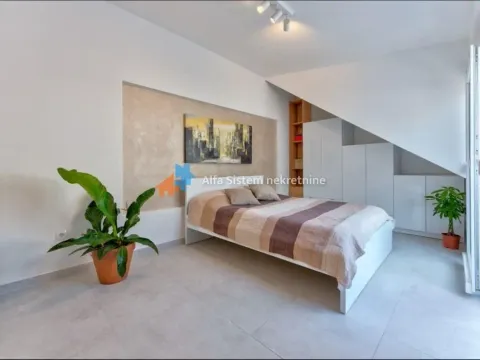 Izdavanje, dvosoban stan, 60m², Stari Grad, Beograd - image 17