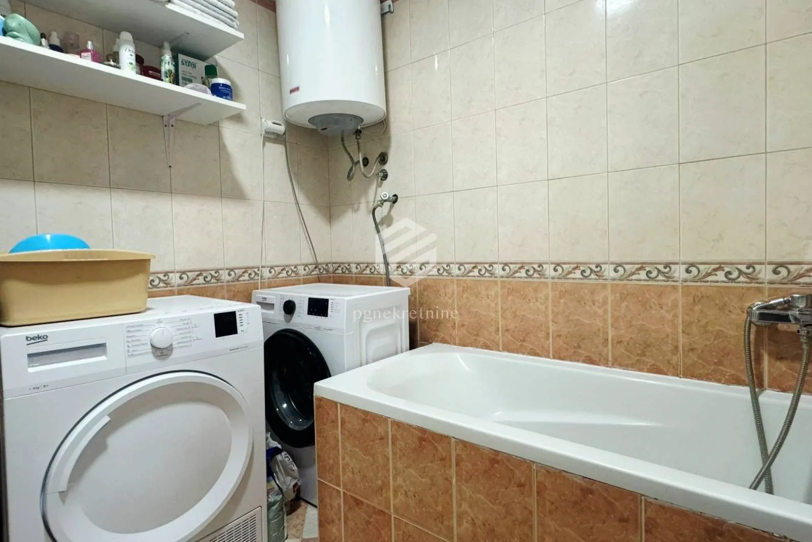 Prodaja, dvosoban stan, 48m², Kotor, Crna Gora