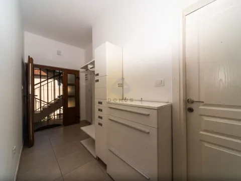 Rent, two bedroom apartment, 80m², Gornja Gorica, Podgorica - image 9